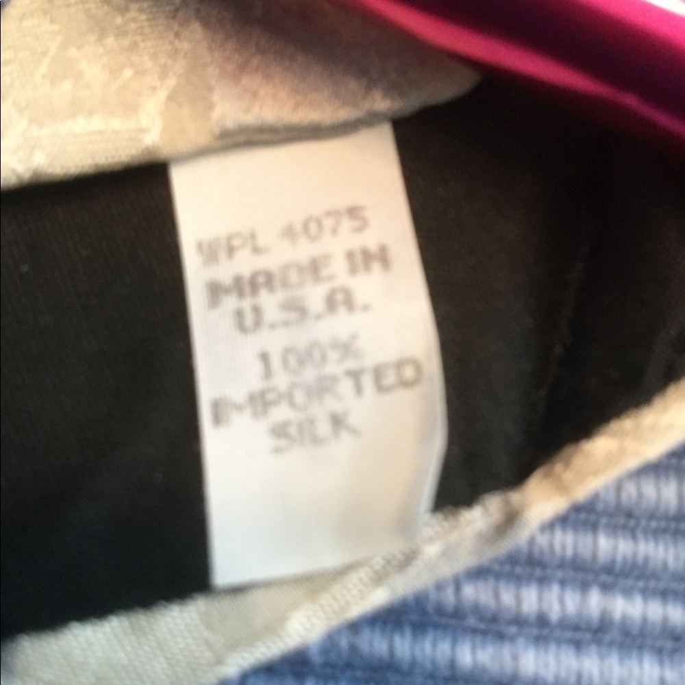 SEALS 100% SILK Blue gray brown cream 58”Necktie Endangered Species - Picture 4 of 7